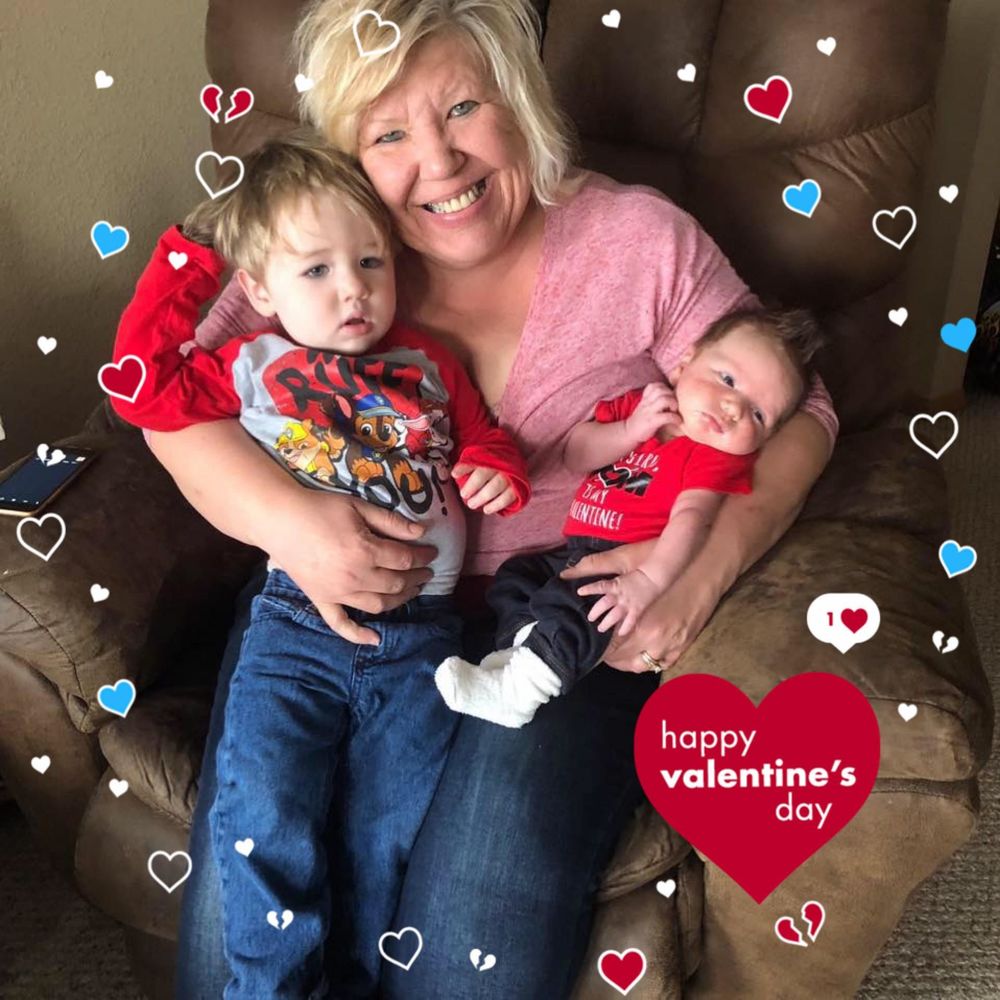 Meet your Posher, Lorie